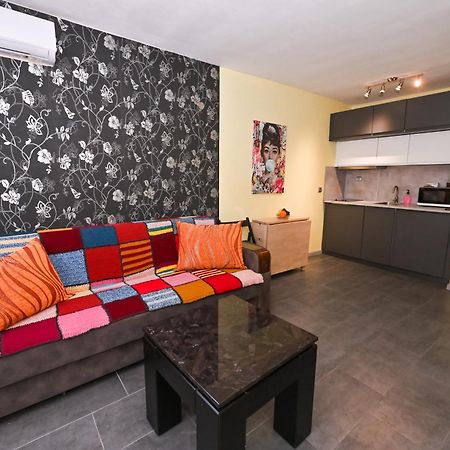 Eli Apartment Burgas Ngoại thất bức ảnh