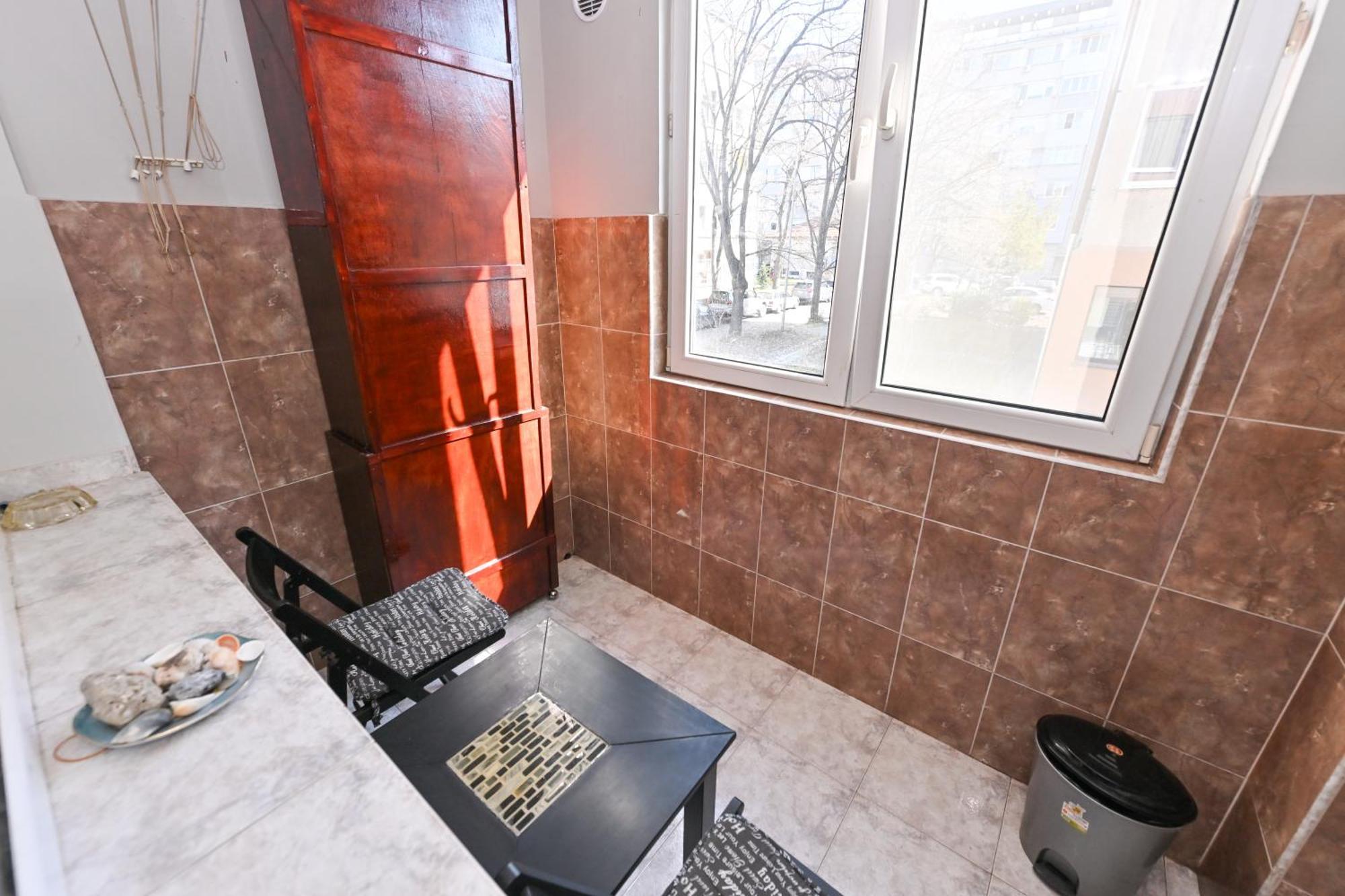 Eli Apartment Burgas Ngoại thất bức ảnh