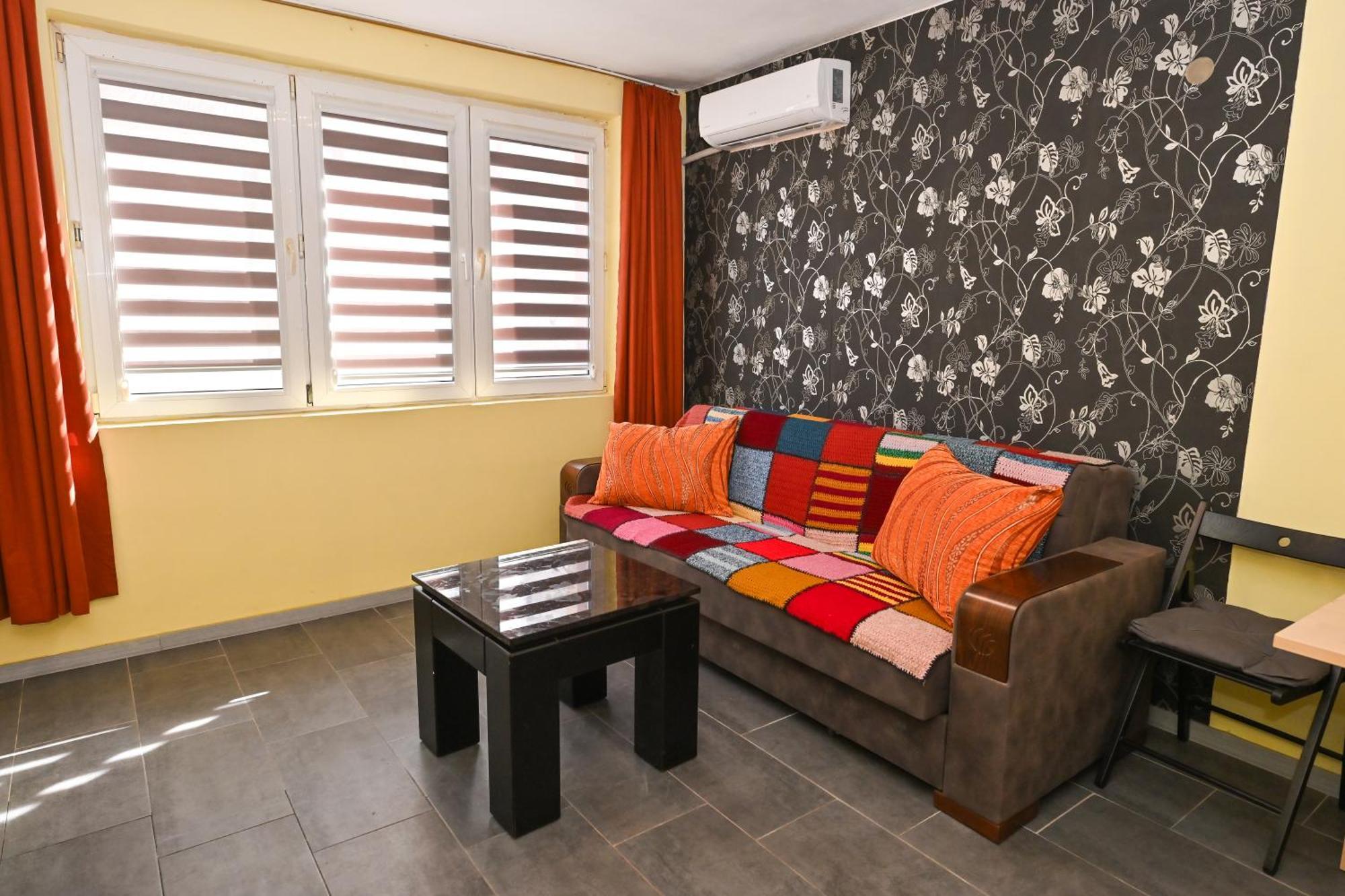 Eli Apartment Burgas Ngoại thất bức ảnh